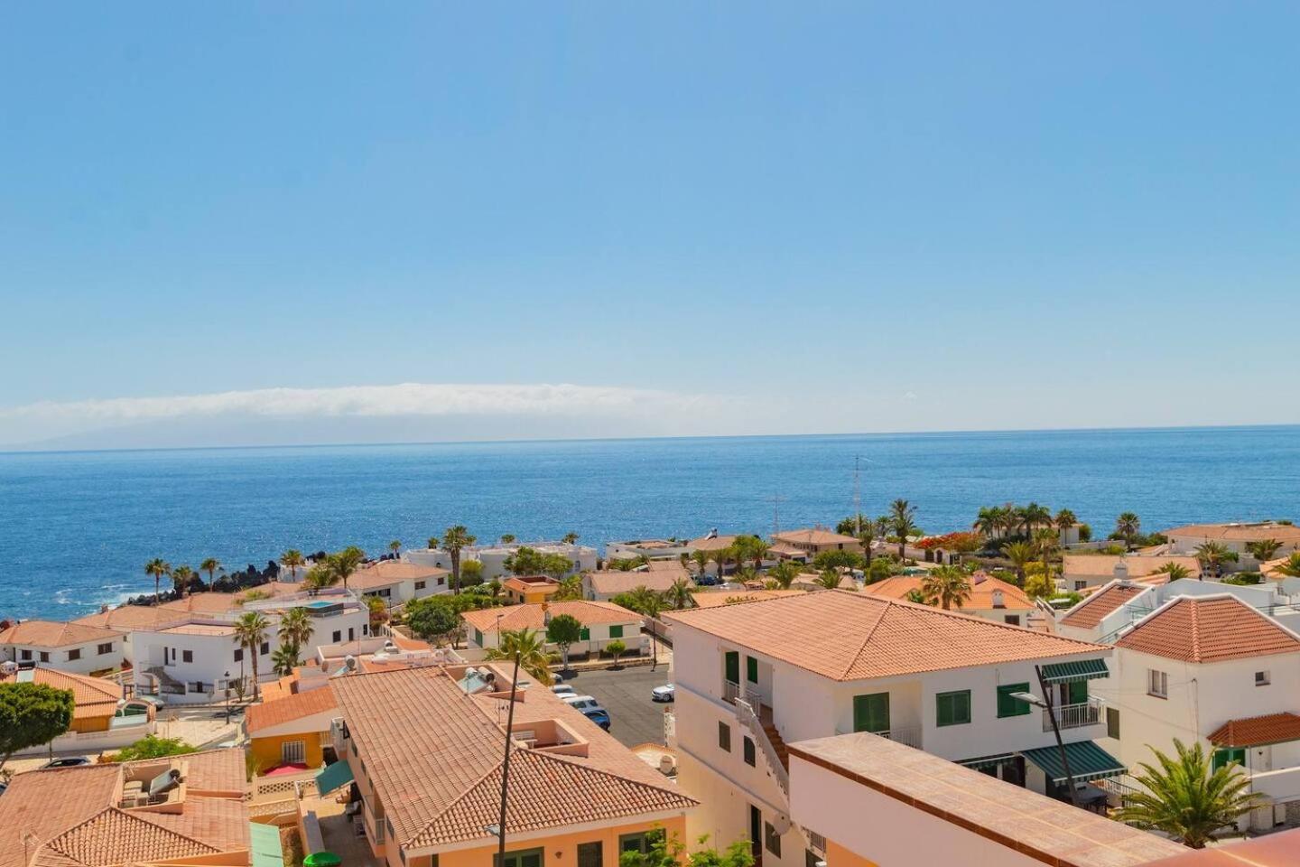 Penthouse Apt With Jacuzzi By Dream Homes Tenerife Puerto de Santiago  Dış mekan fotoğraf