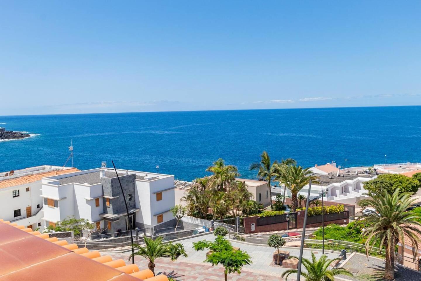 Penthouse Apt With Jacuzzi By Dream Homes Tenerife Puerto de Santiago  Dış mekan fotoğraf