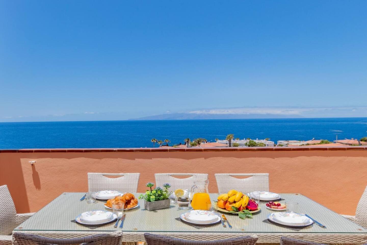 Penthouse Apt With Jacuzzi By Dream Homes Tenerife Puerto de Santiago  Dış mekan fotoğraf