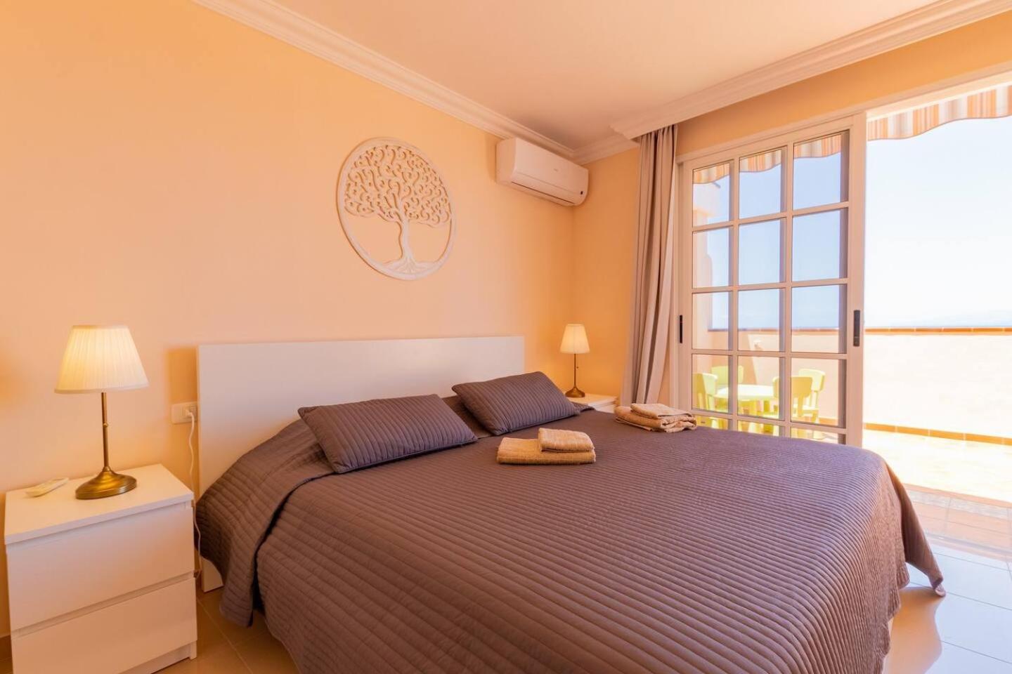 Penthouse Apt With Jacuzzi By Dream Homes Tenerife Puerto de Santiago  Dış mekan fotoğraf